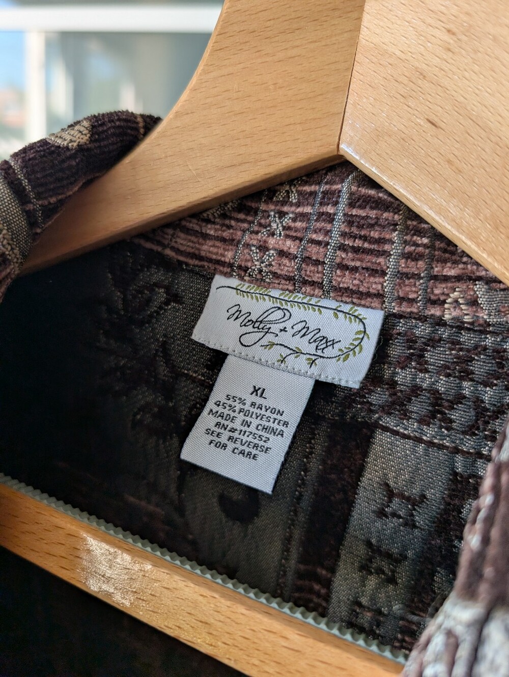 Vintage-Inspired Patchwork Velvet Jacket - Burgundy Multi - XL - Picture 6 of 12